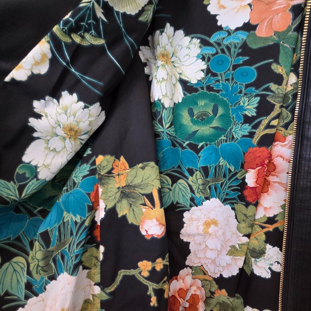 Chico's Faux Leather Black Bomber Jacket w/Floral Lining - Sz 2 / L / 14 - NWOT - Picture 5 of 10